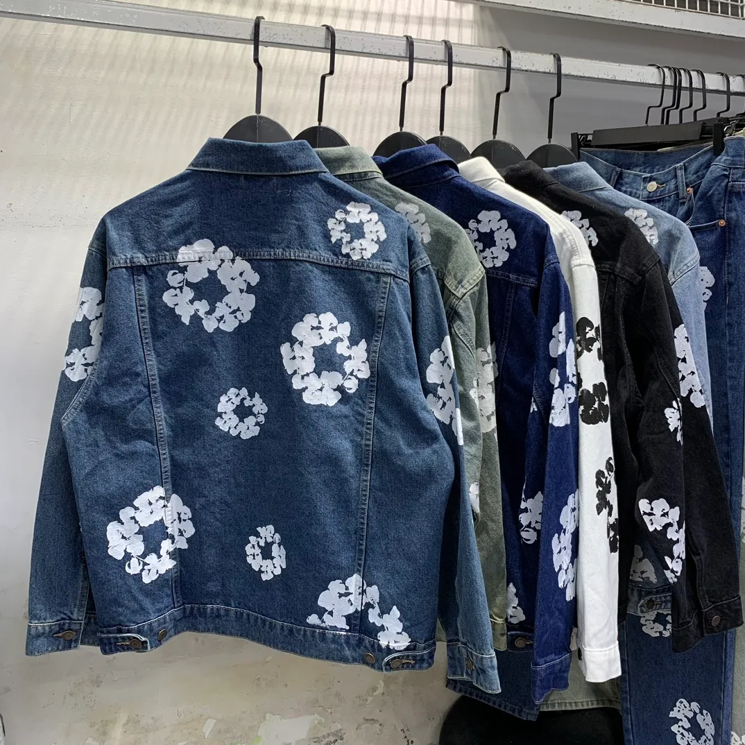 D106# P286 Denim Tears Kapok printed high-quality denim jacket. The official website has the most complete version and color matching, 6 colors! ! !  color: dark blue, light blue, vintage blue, denim blue, black, white size: S M L XL